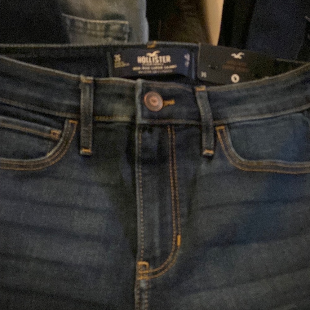 Hollister Girl’s Junior Blue Jeans